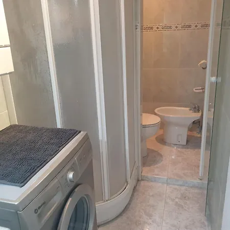 Beachside Comfort Family-friendly With Modern Amenities Fuengirola